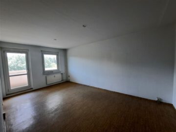 4 helle Wohnräume mit Balkon, 01917 Kamenz, Etagenwohnung